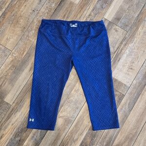 Under Armour Women's HeatGear Sonic Printed Capri Leggings Blue Geometric